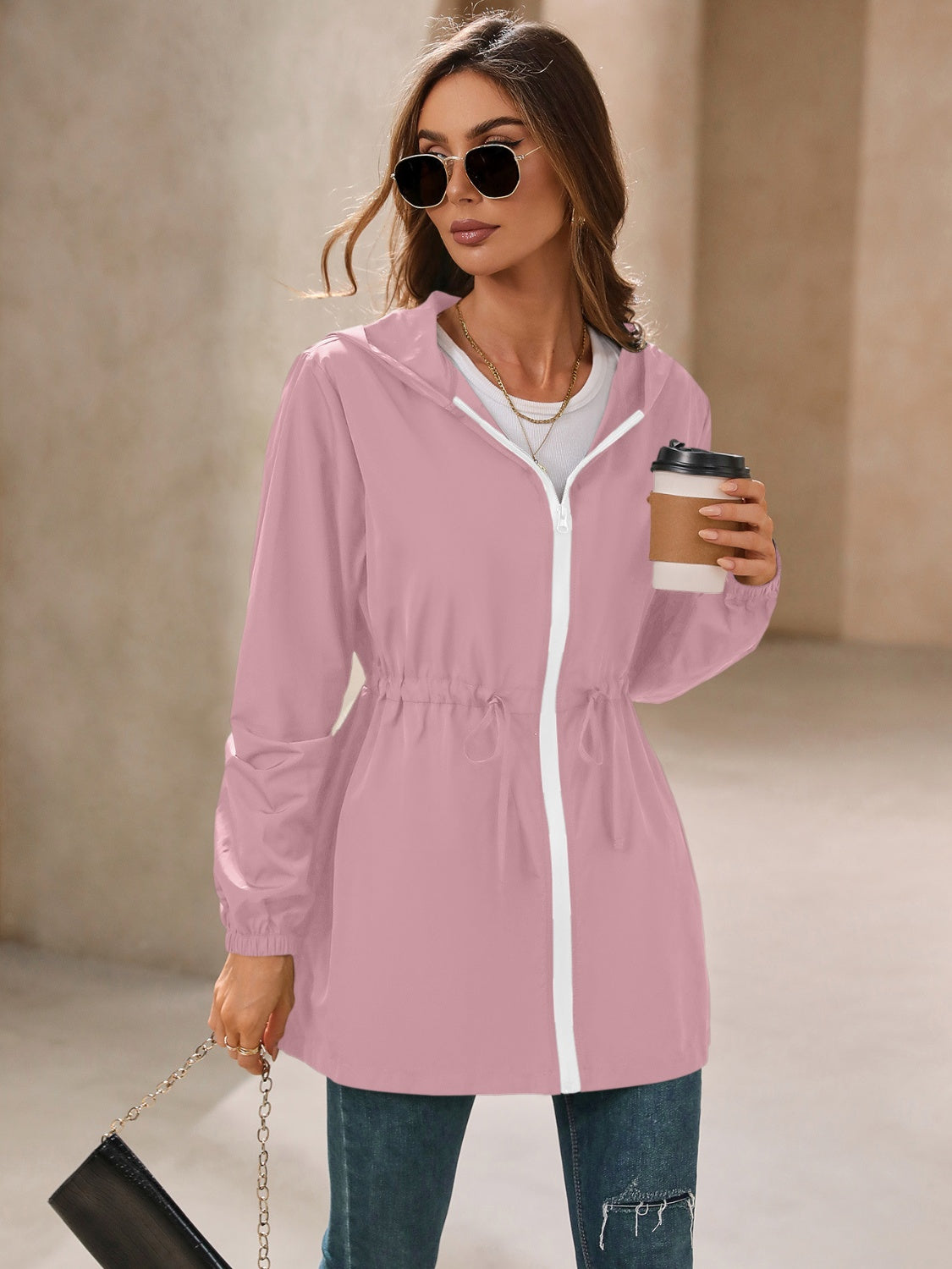 Elvira | Waterproof, long-sleeved outdoor windbreaker with hood