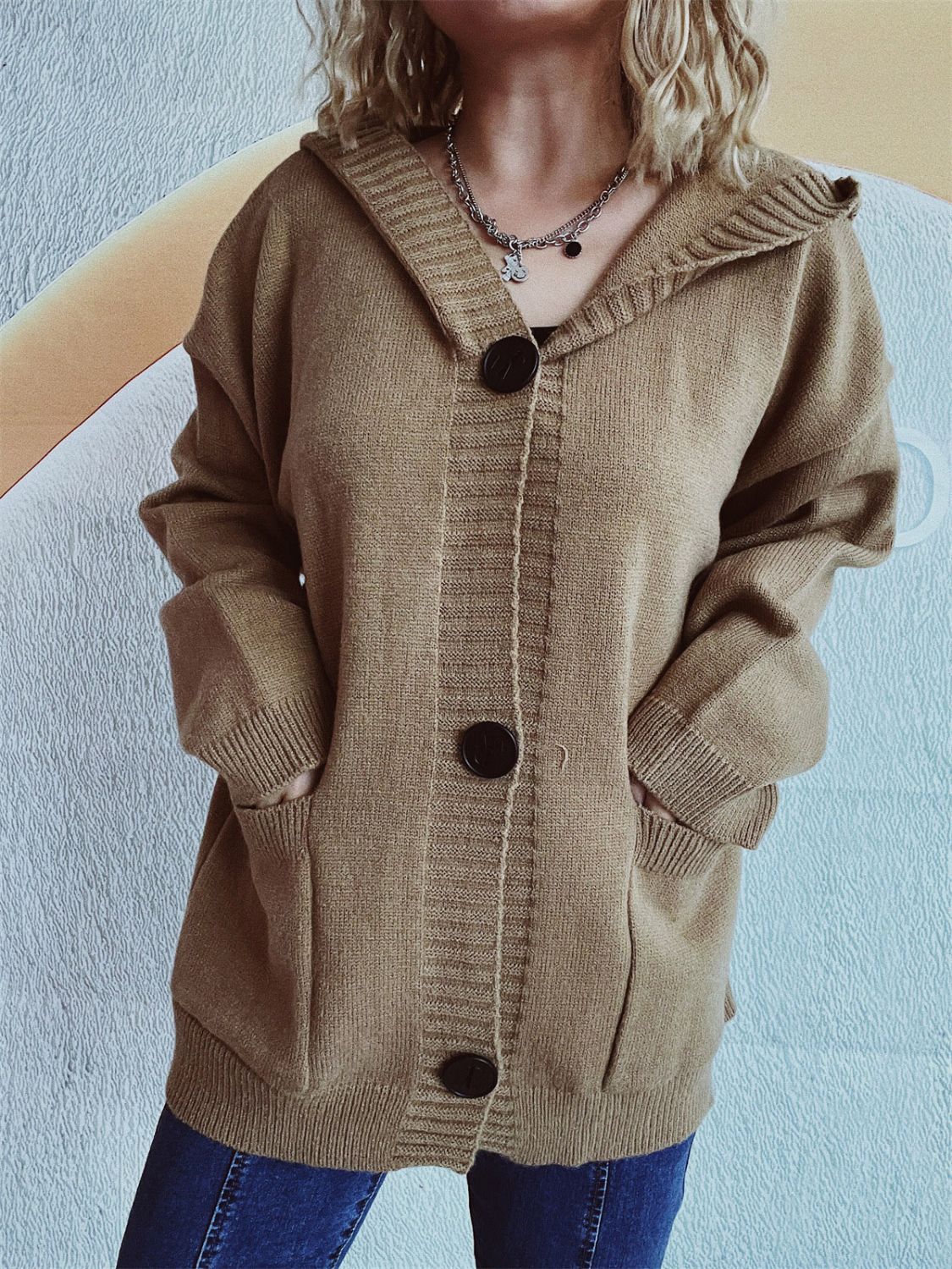 Beatrice | Long-sleeved cardigan with hood and dropped shoulders