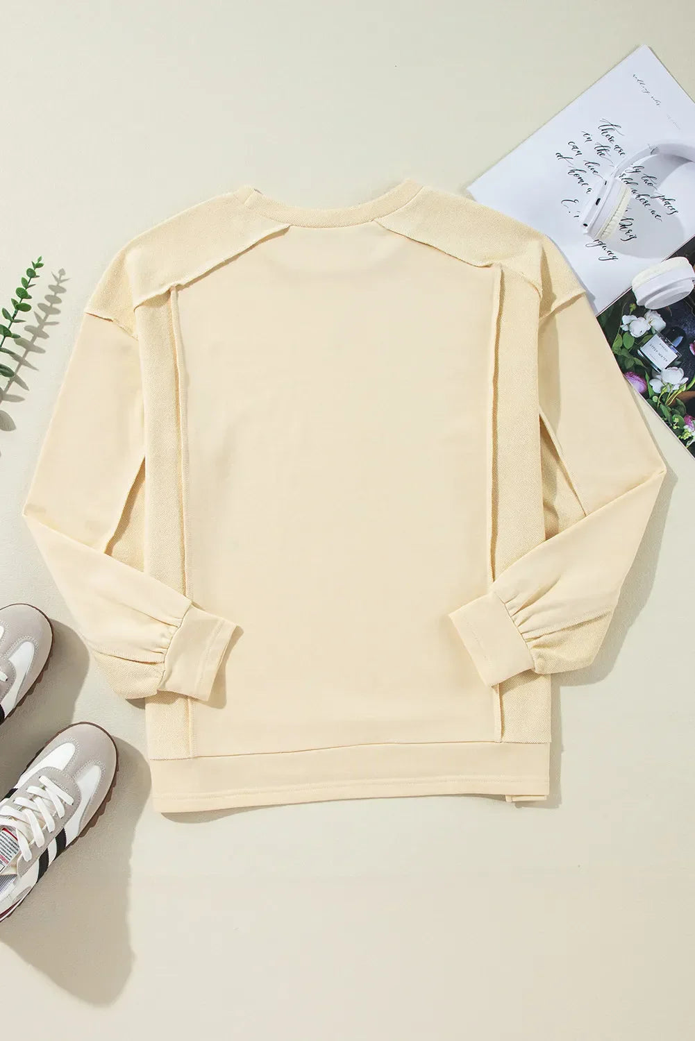 Mariana | Long-sleeved sweatshirt with exposed seam and crew neck