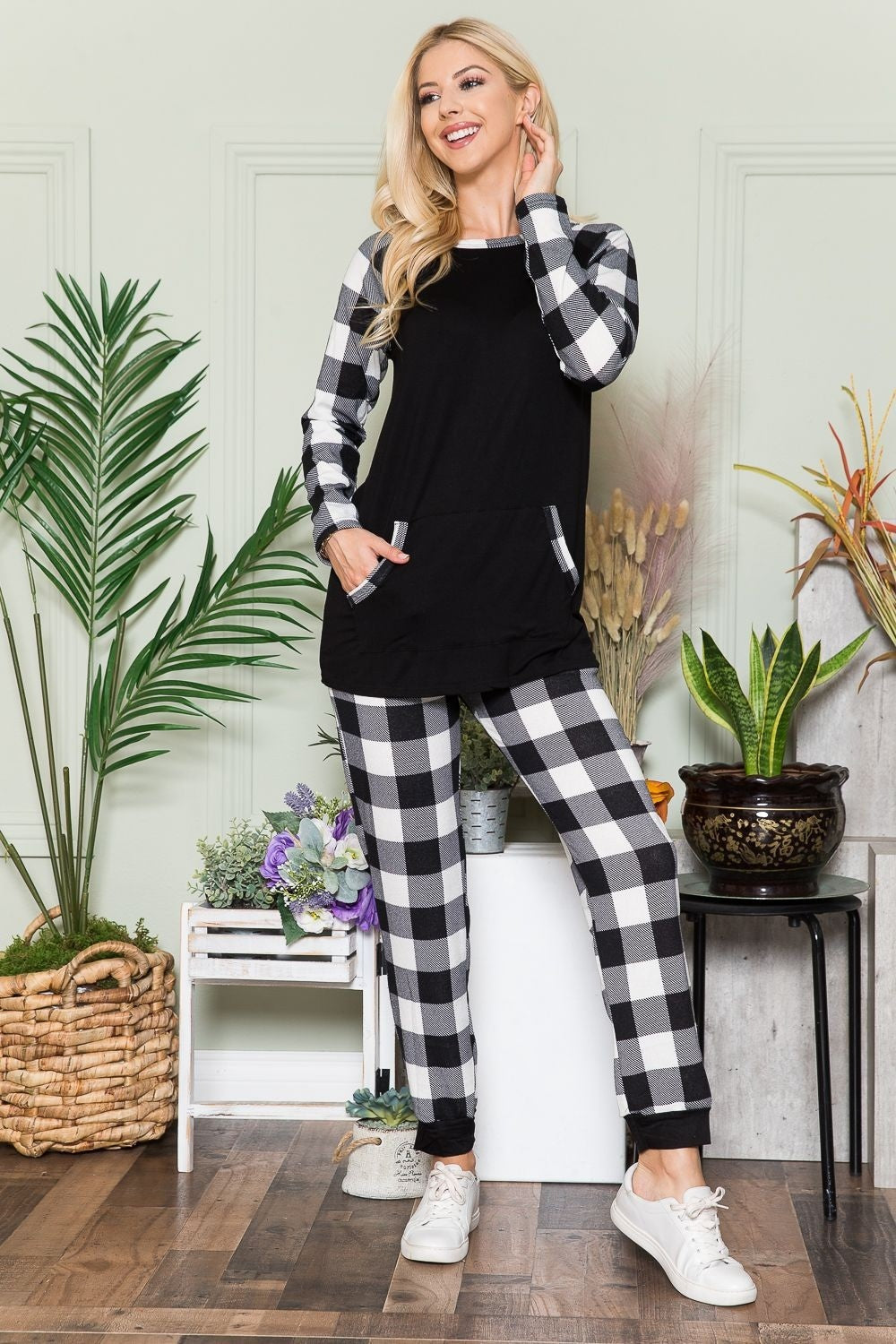 Simone | Celeste checked long sleeve t-shirt with pockets