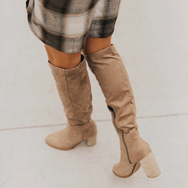 Barbara | Custom-made supportive orthopedic heels.