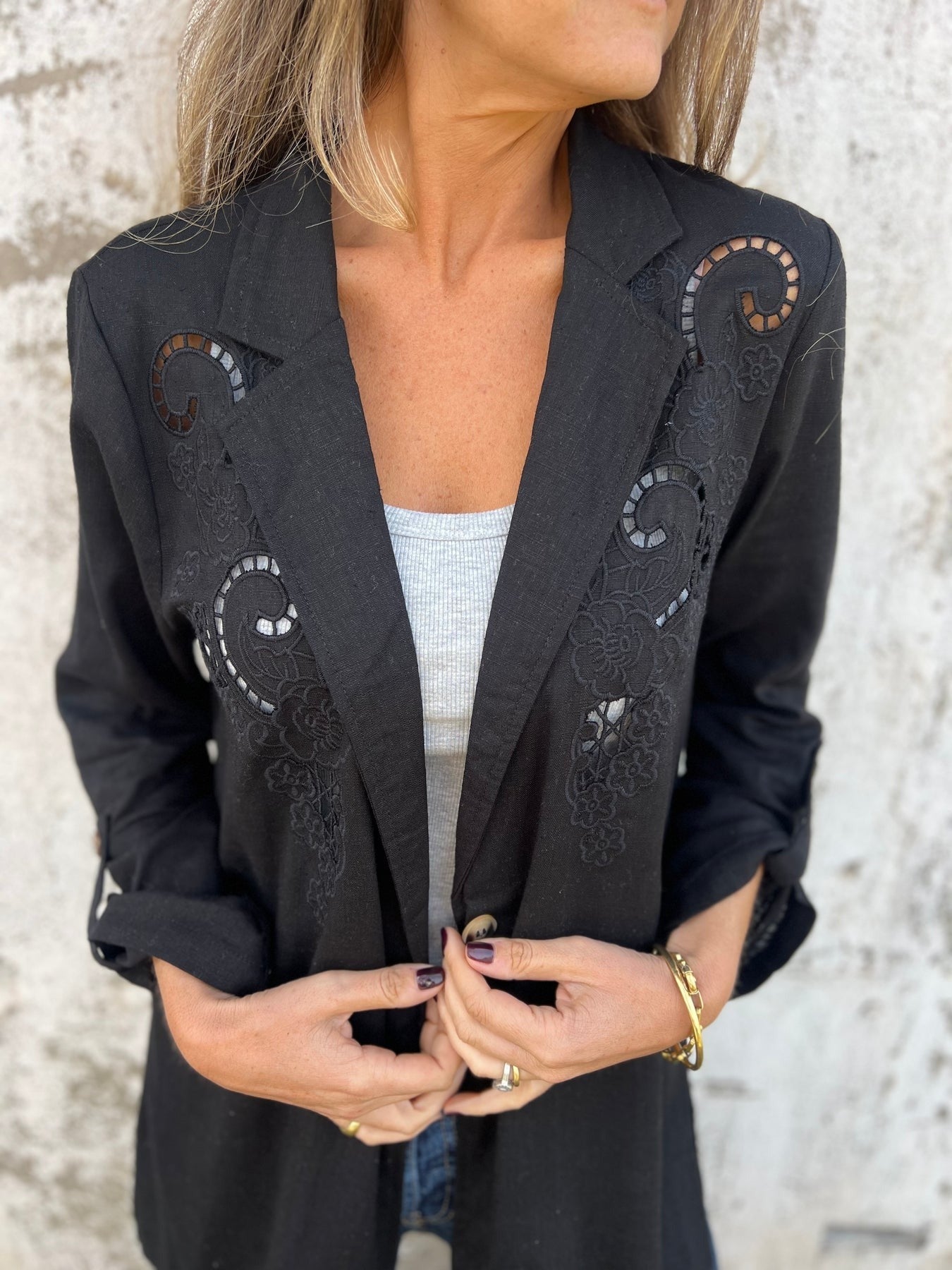 Genoveva | Shirt with embroidery