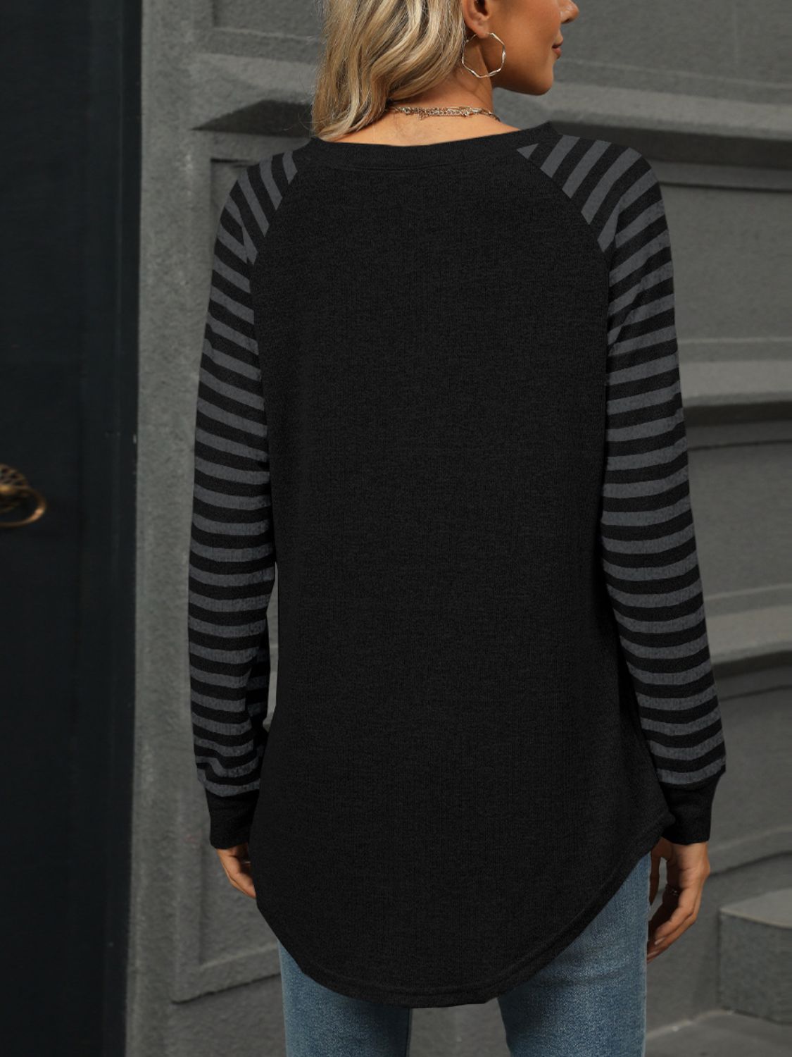 Kristin | Striped long-sleeved crew neck t-shirt