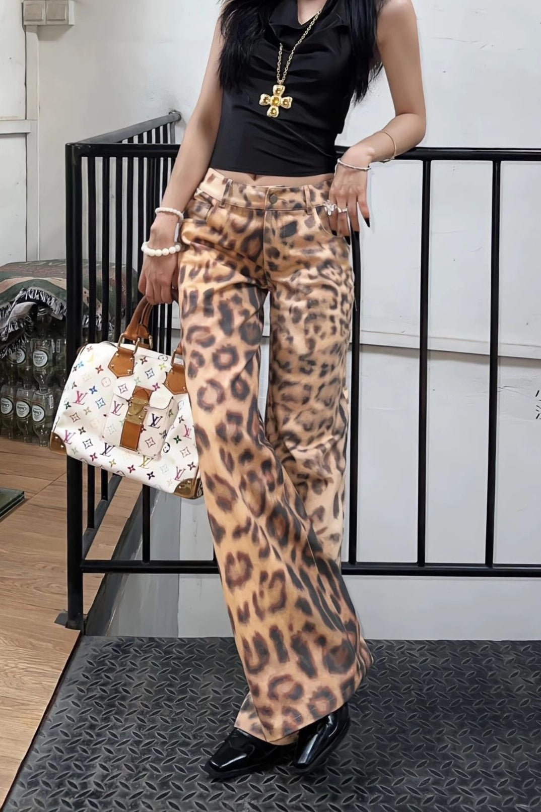 Selected Variant Image