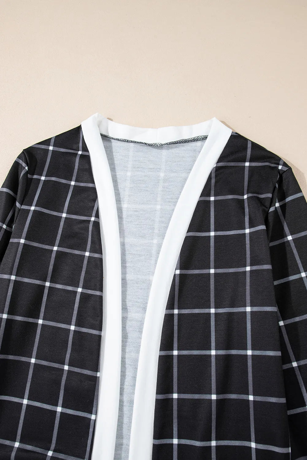 Nuria | Checked long sleeve cover with open front