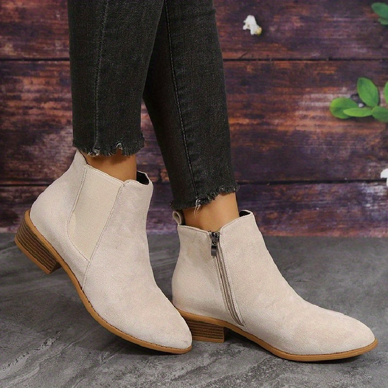 Katherine | Supportive and modern orthopedic boots.