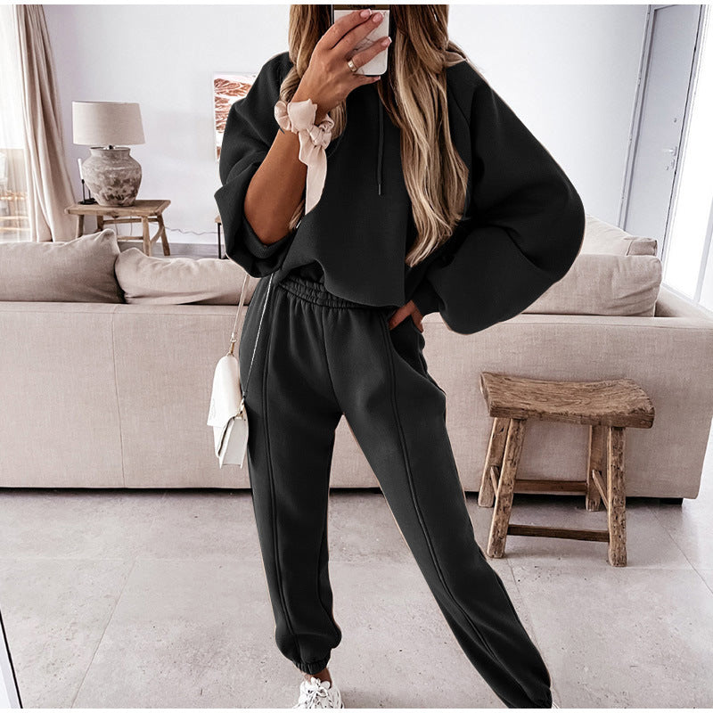 Karina | Set consisting of a sweatshirt, hoodie and trousers