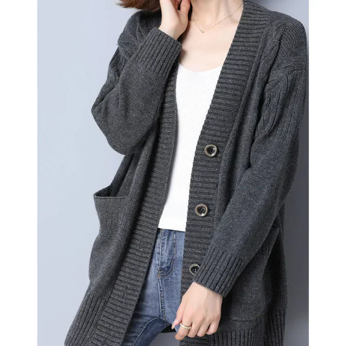 Samanta | Fashionable and effortless winter cardigan