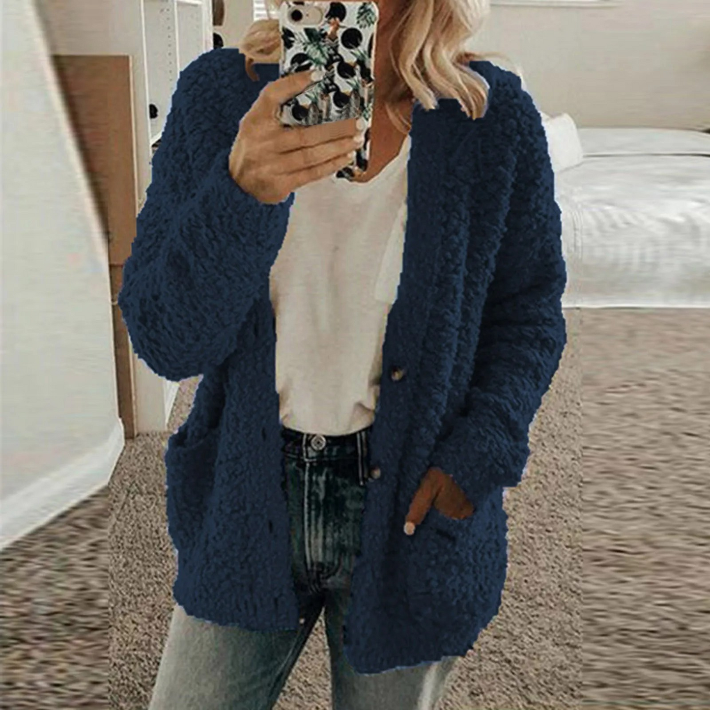 Vilma® | Stylish and casual winter cardigan.