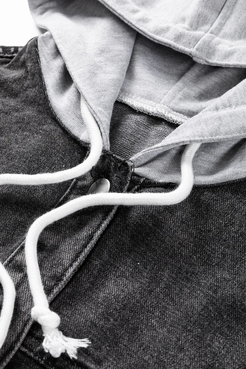 Rocio | Long sleeve denim jacket with hood and drawstring in a distressed look