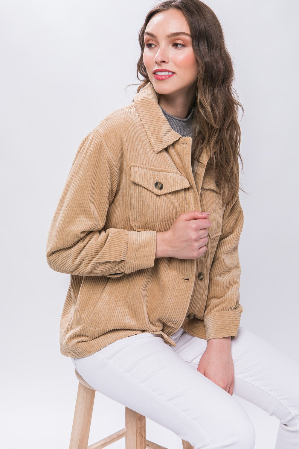 Barbara | Love Tree corduroy jacket with buttons and Sherpa interior