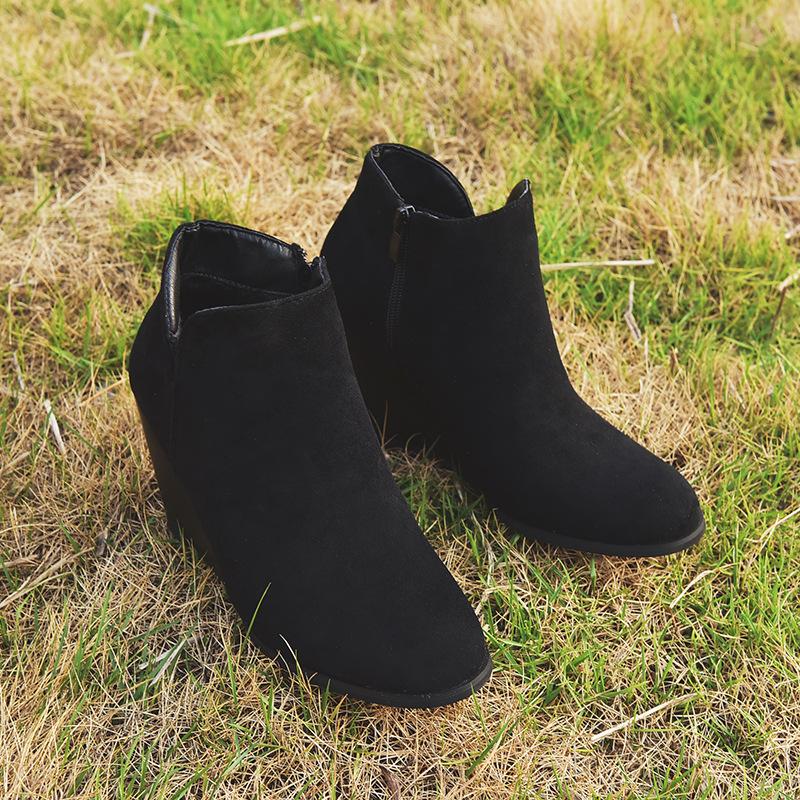 Manuela | Supportive, stylish orthopedic boots