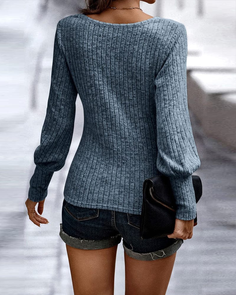 Helga® | Fashionable and uncomplicated winter top