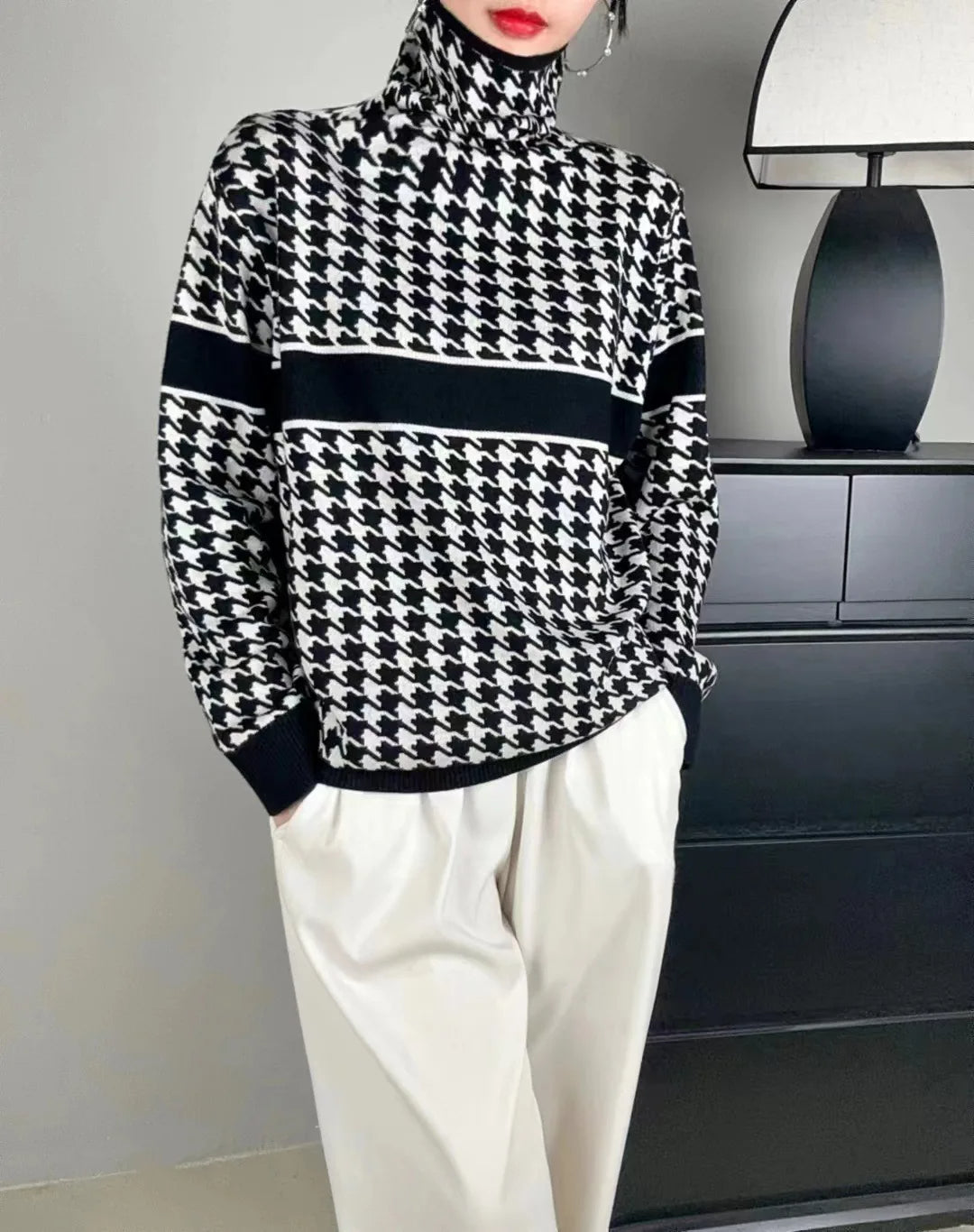 Mara | Elegant turtleneck sweater