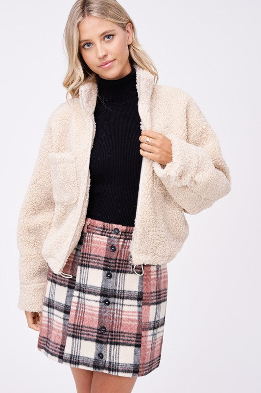 Gabrielle | SHERPA JACKET WITH FRONT POCKETS