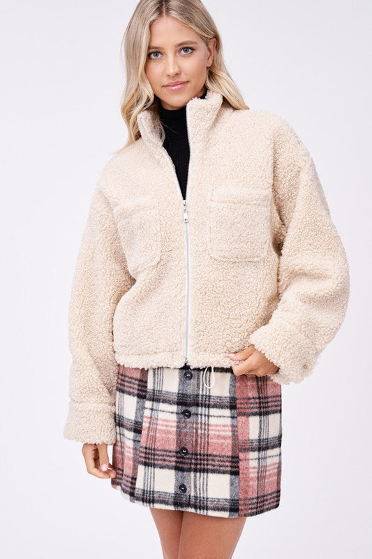 Gabrielle | SHERPA JACKET WITH FRONT POCKETS