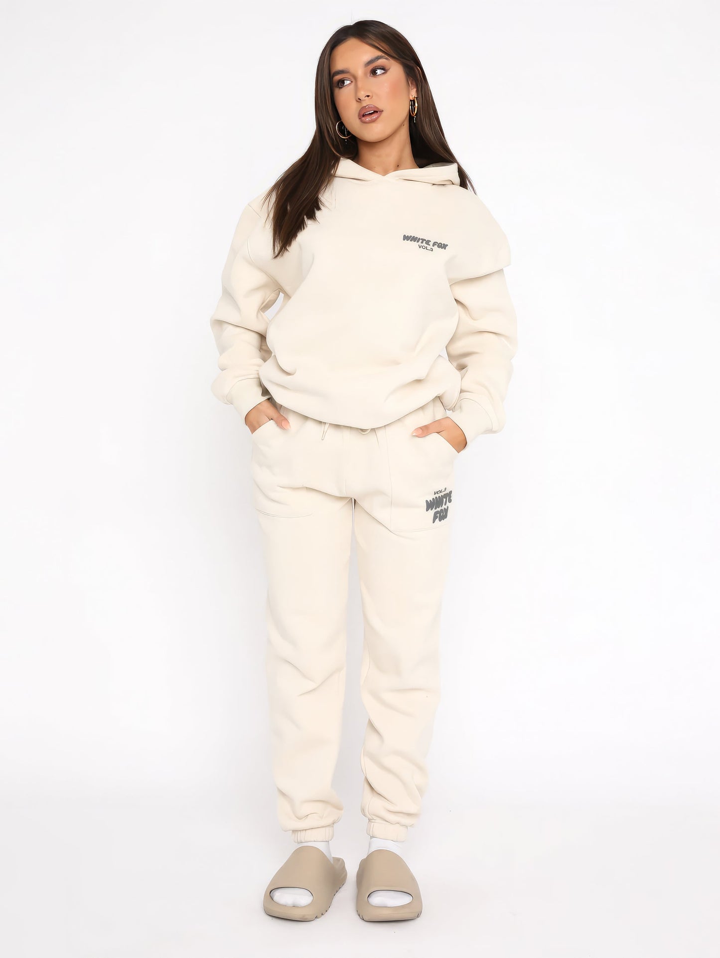 Alma | Vol. 3 tracksuit