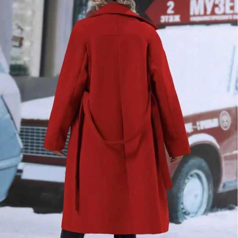 Paula | Modern and comfortable winter garment