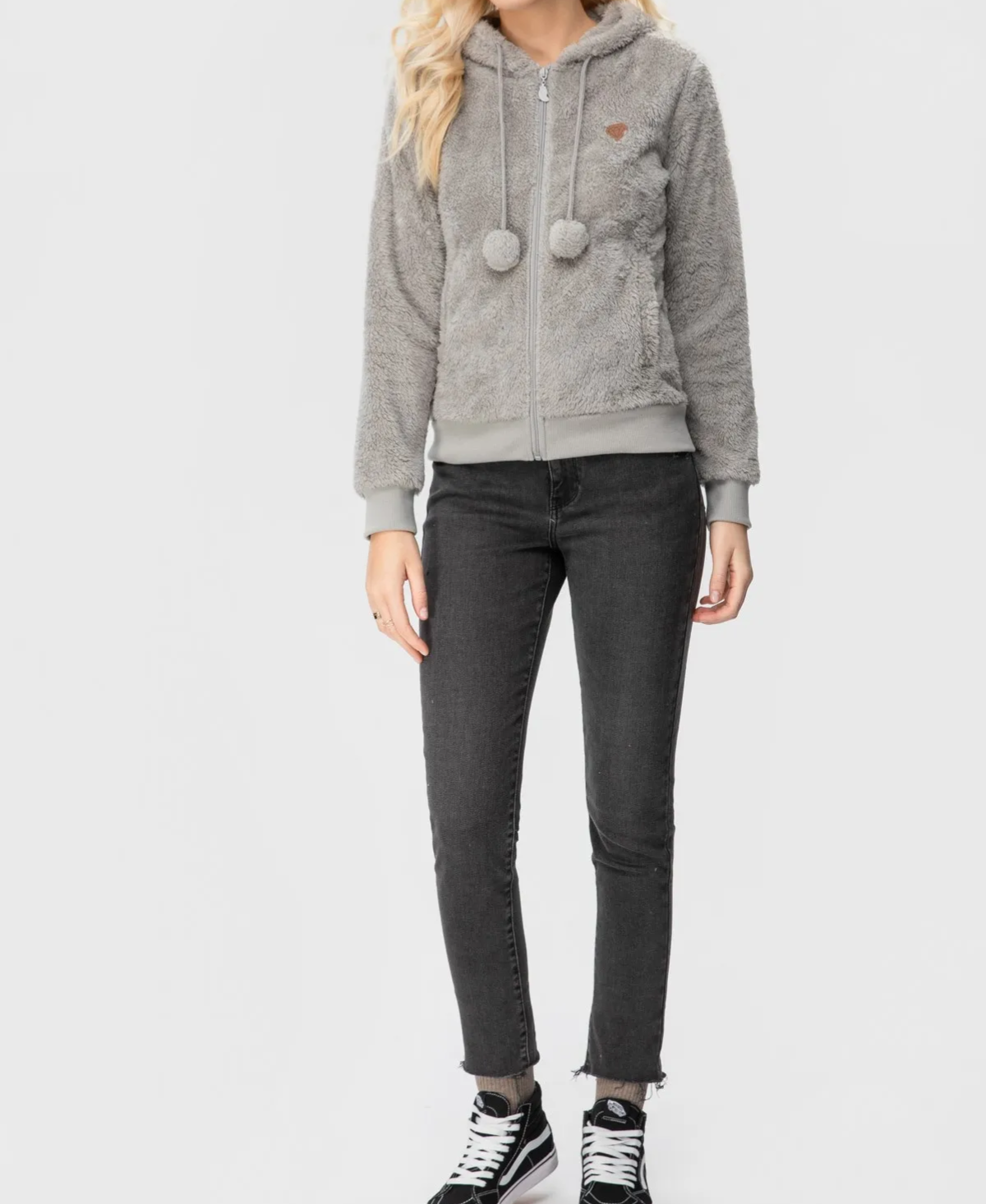 Danna | Classic and elegant winter garment