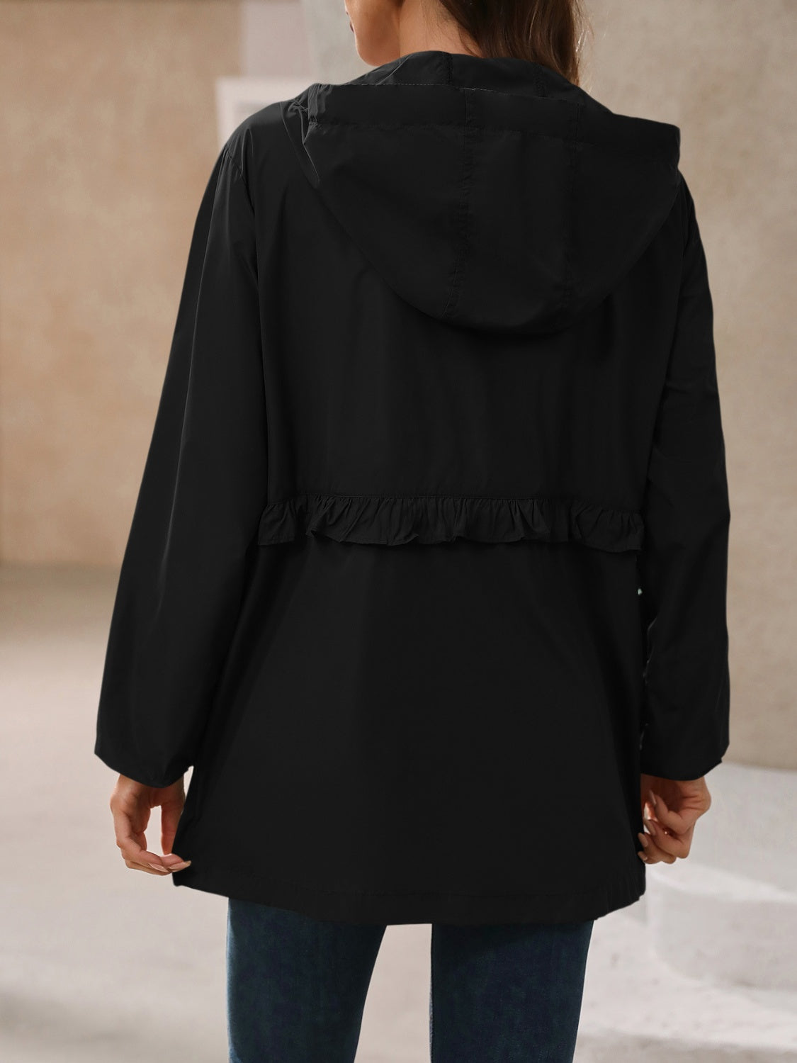 Paulina | Waterproof, long-sleeved outdoor windbreaker with hood
