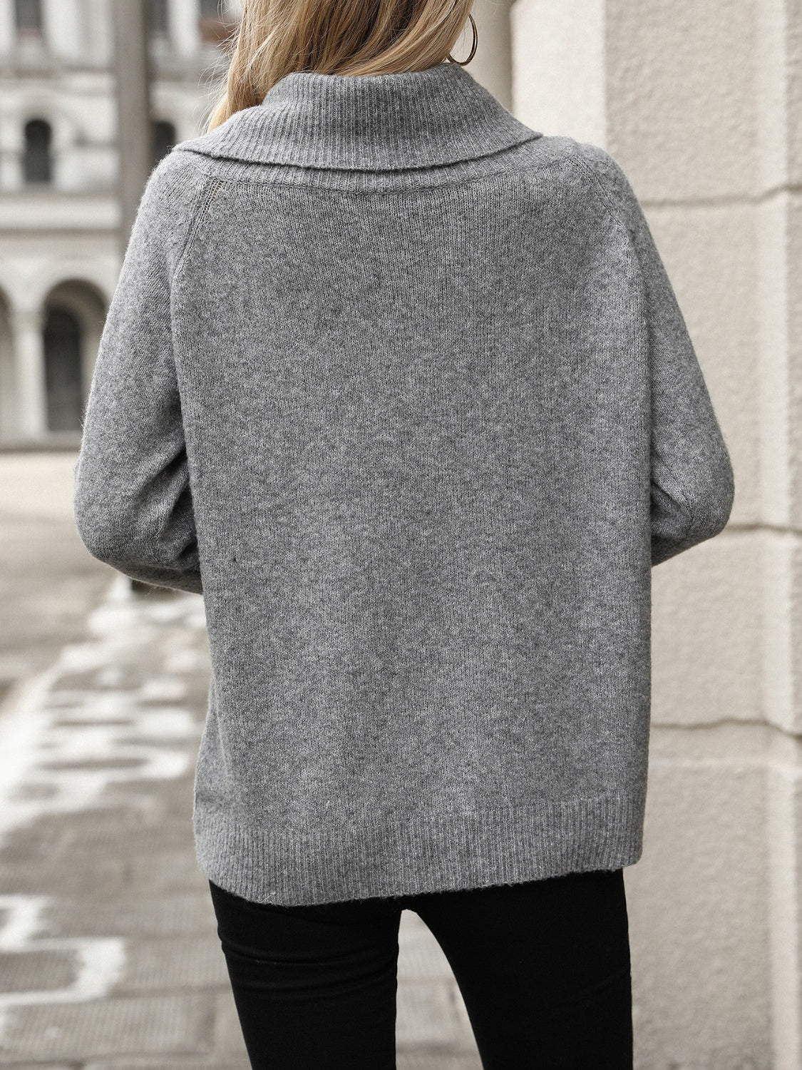 Amelie | Turtleneck sweater with long sleeves
