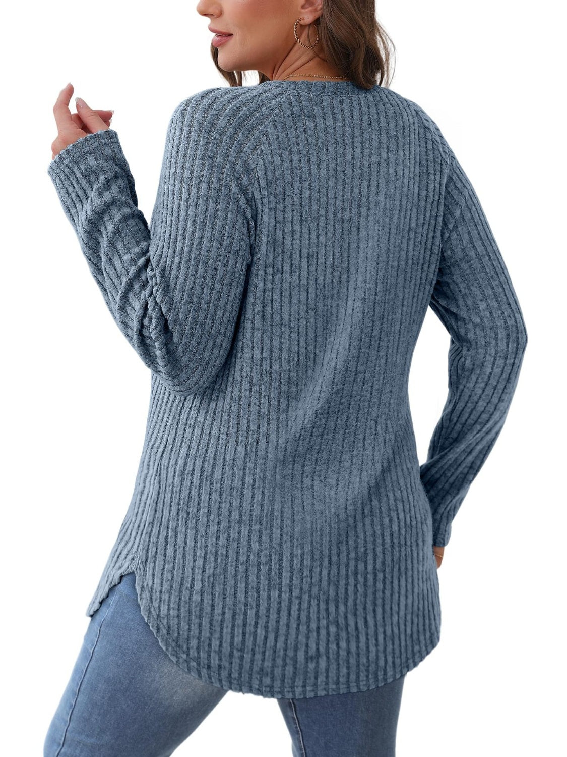 Lucrezia | T-shirt with a crew neck and raglan sleeves