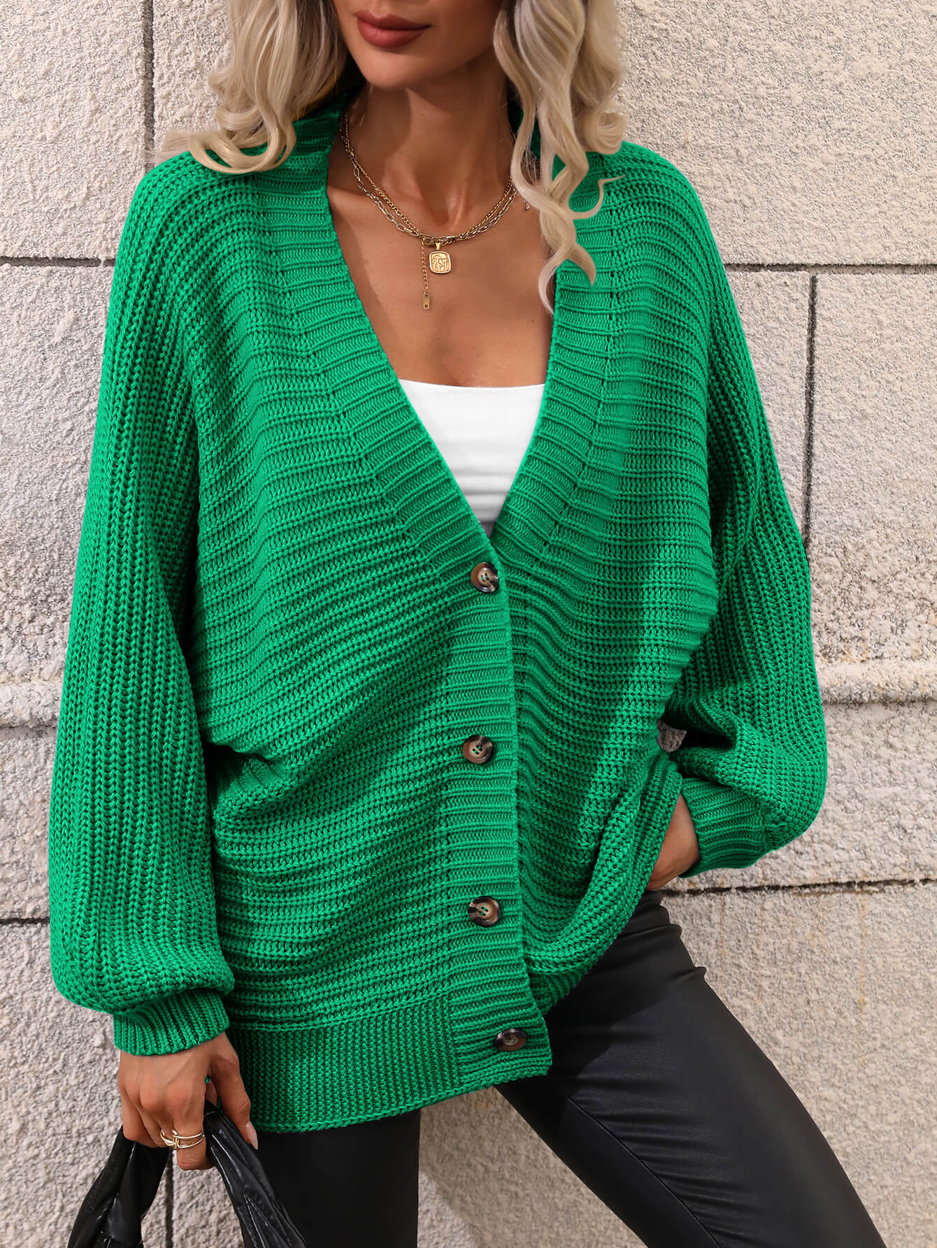 Luisa | Chic and versatile winter cardigan