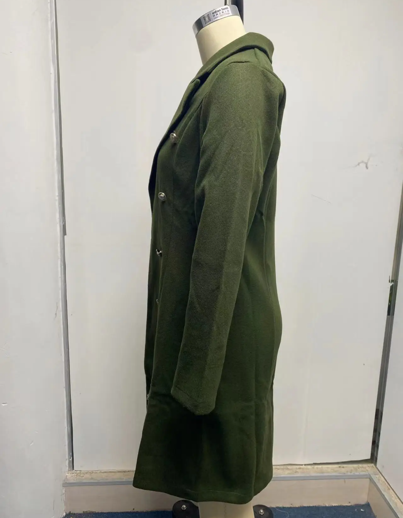 Hilda | Elegant and casual winter garment