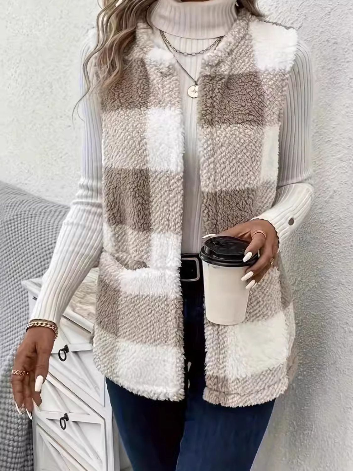 Emilia | Checked vest coat with an open front