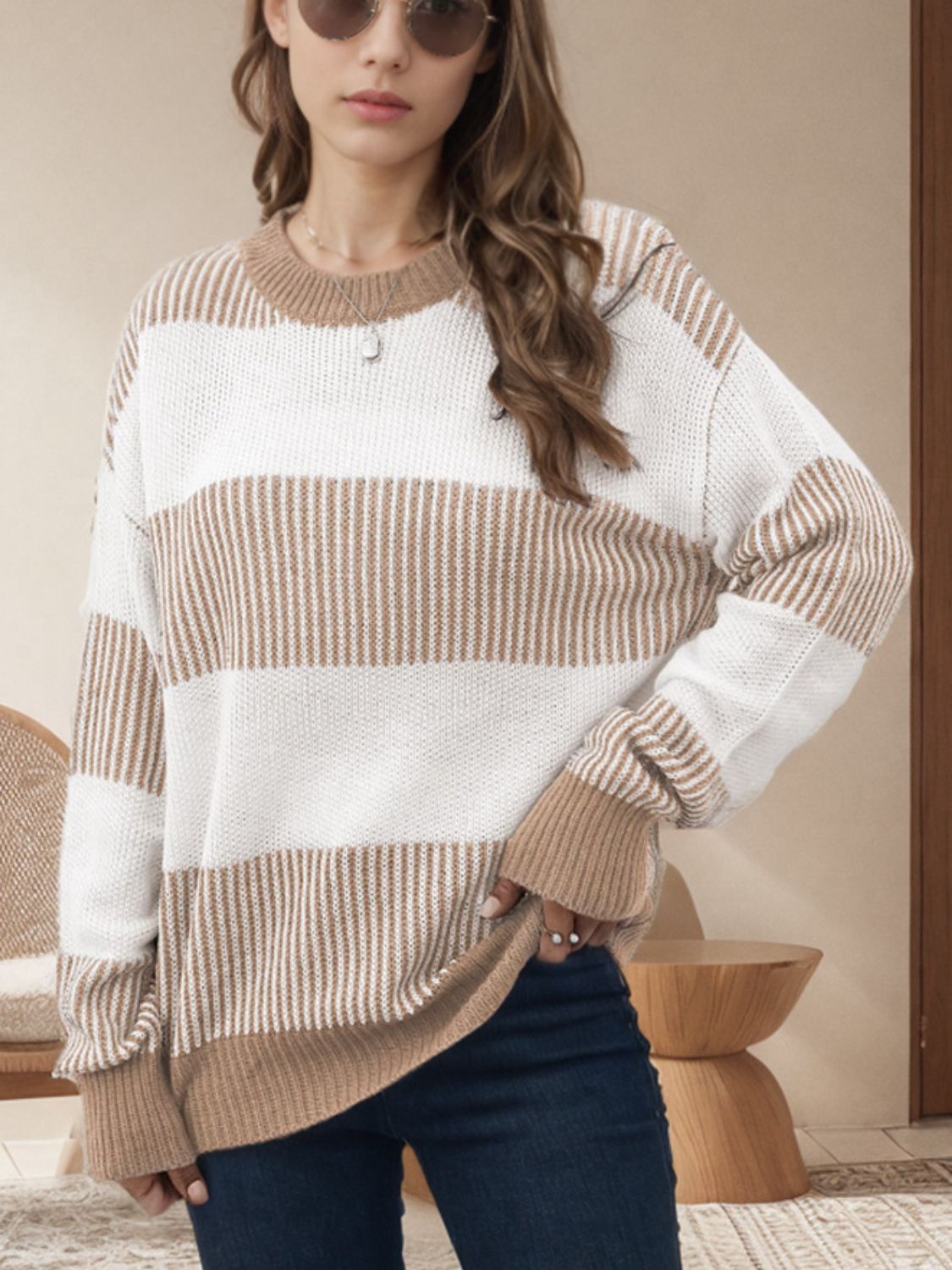 Beata | Striped long-sleeved sweater with a crew neck