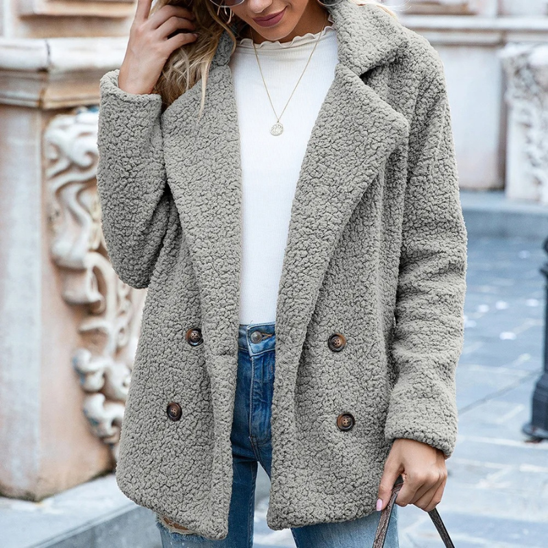 Monserrat | Classic and elegant winter garment