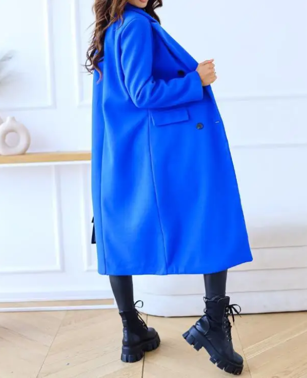 Soledad | Classic and elegant winter garment.