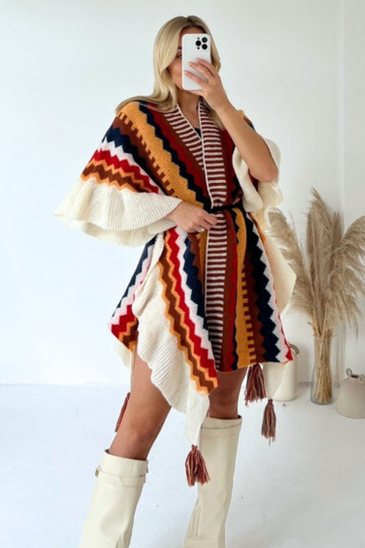 Katrien | Printed knitted cape for women