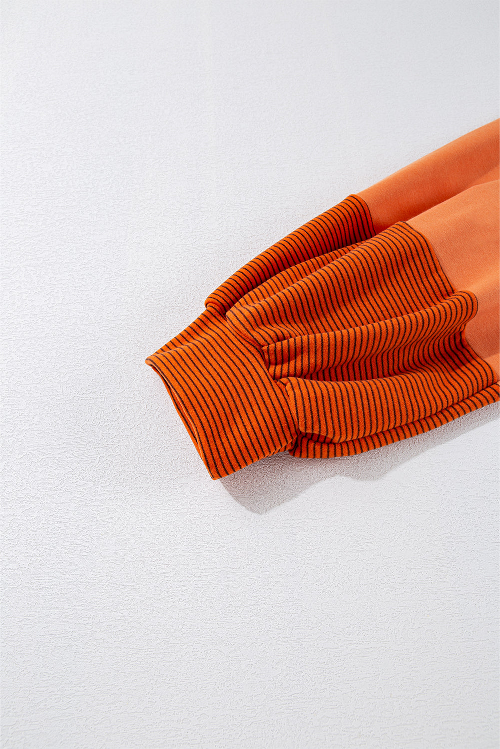 Casandra | Classic and comfortable winter garment.