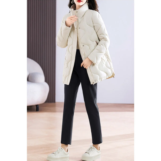 Krystel | Elegant and versatile winter garment