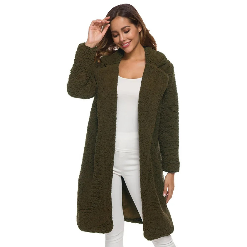 Gertrudis | Effortless and chic winter garment