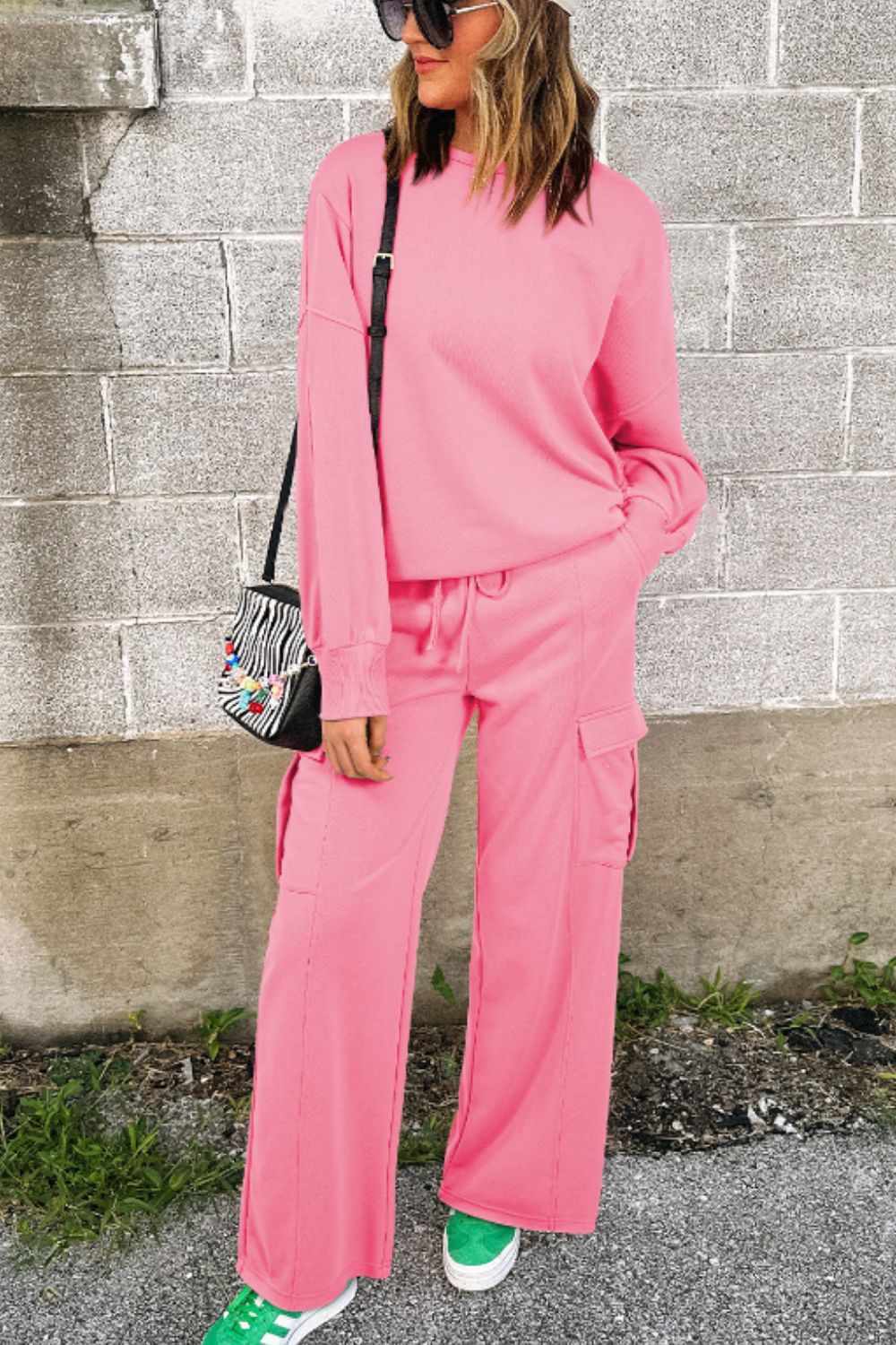 Berta | Complete set consisting of a long-sleeved crew-neck shirt and drawstring trousers