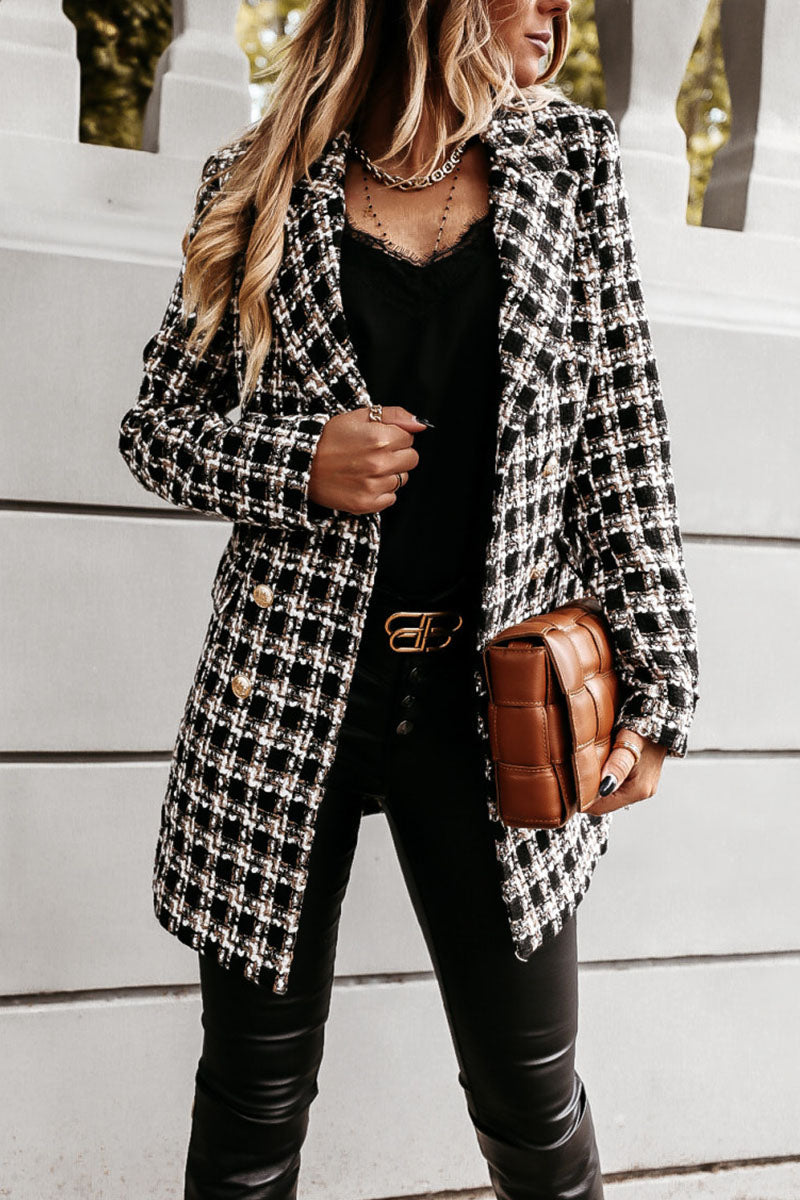 Tatiana | Relaxed and timeless winter garment