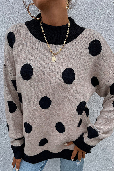 Justina | Fashionable and minimalist winter garment