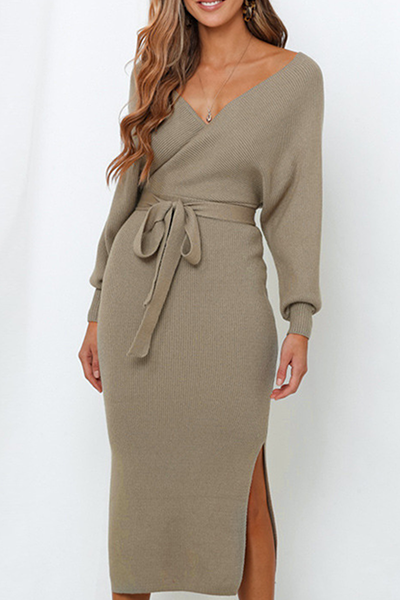 Pilar | Casual elegant solid backless slit strap design with V-neck pencil skirt