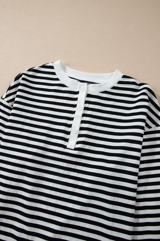 Mia | Striped oversized crew neck sweatshirt with color block design