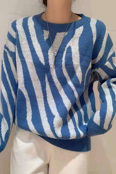 Dolores | Casual and fashionable winter top