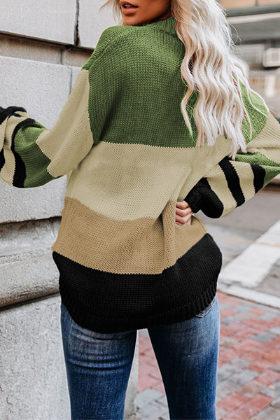 Wilhelmina | Effortless and trendy winter sweater