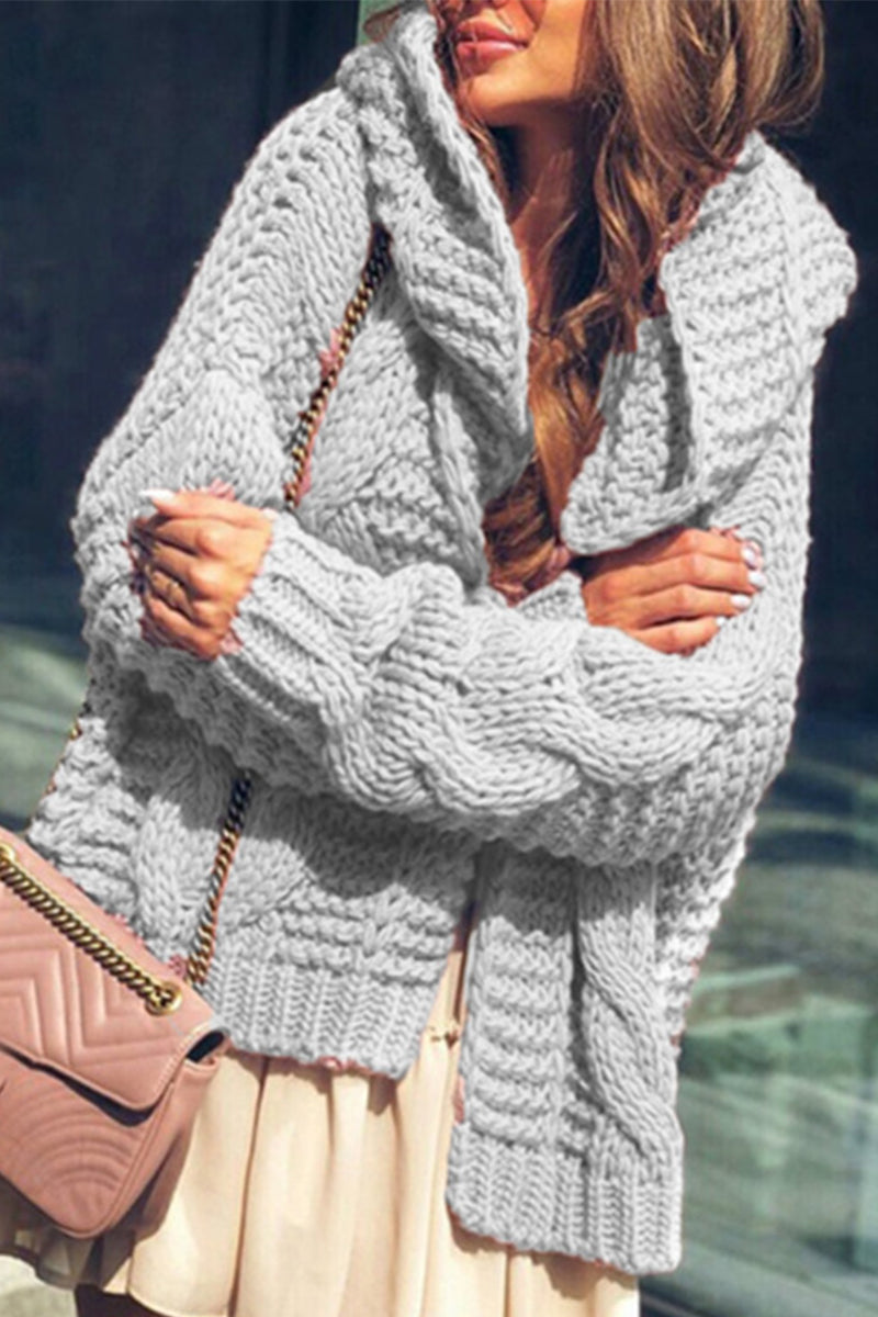 Yoselin | Timeless and stylish winter top