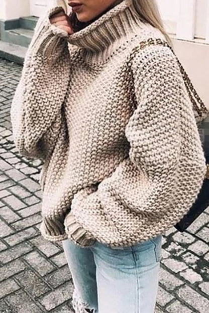 Monica | Casual and effortless winter garment