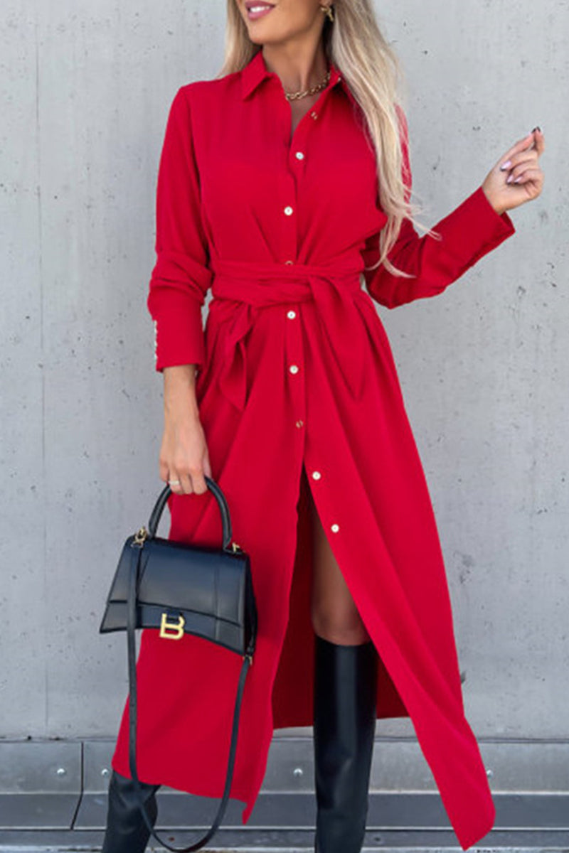 Nadia | Relaxed and timeless winter dress