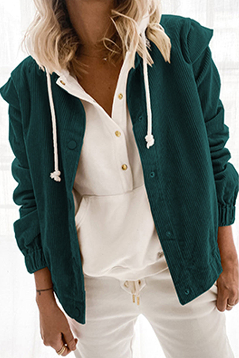 Milagros | Effortless and trendy winter garment