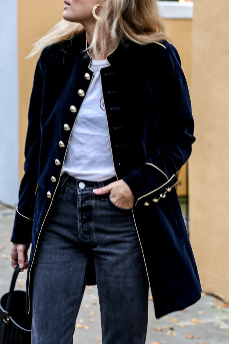 Rocio® | Fashionable and minimalist winter garment