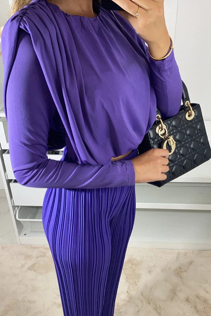Paulina | Plain, long-sleeved two-piece suit with an O-neck