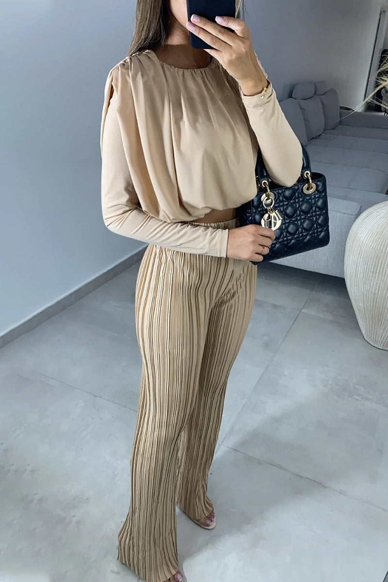 Paulina | Plain, long-sleeved two-piece suit with an O-neck